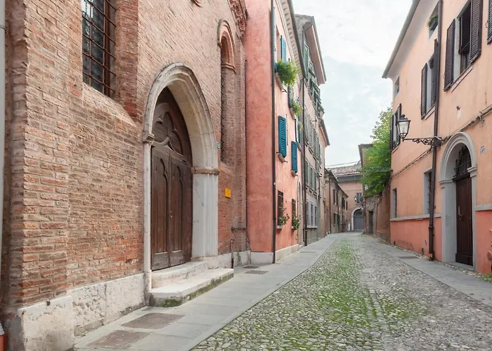 Guesthost - L'angolo Segreto Nel Pieno Centro Di Apartment *