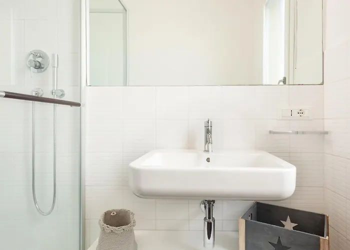 Guesthost - L'angolo Segreto Nel Pieno Centro Di Apartment