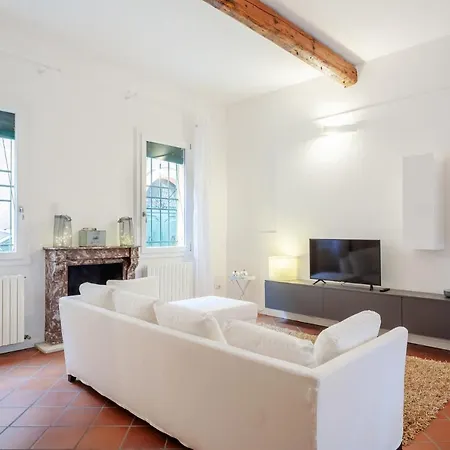 L'angolo Segreto Nel Pieno Centro Di Appartement Ferrare