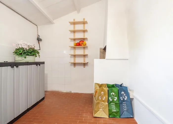 Guesthost - L'angolo Segreto Nel Pieno Centro Di Apartament